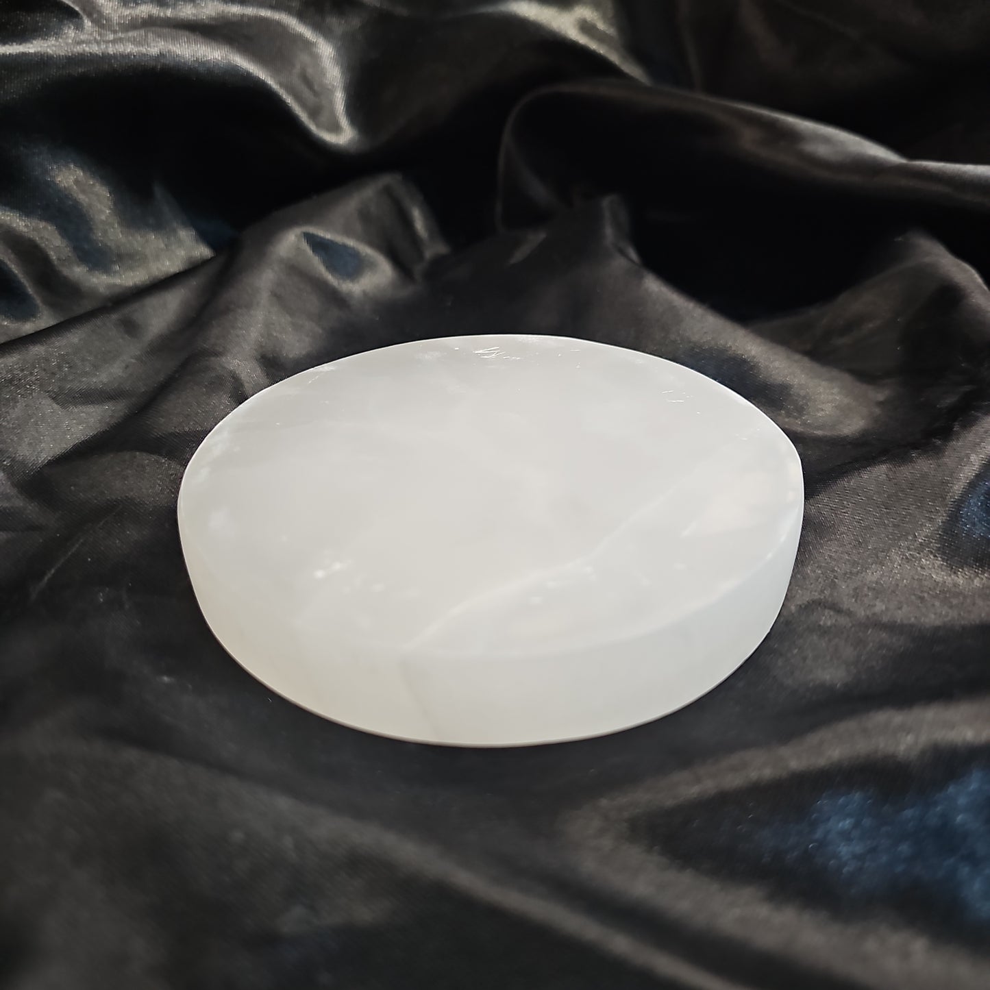 Plane - Round - 4" Selenite Charging Plate