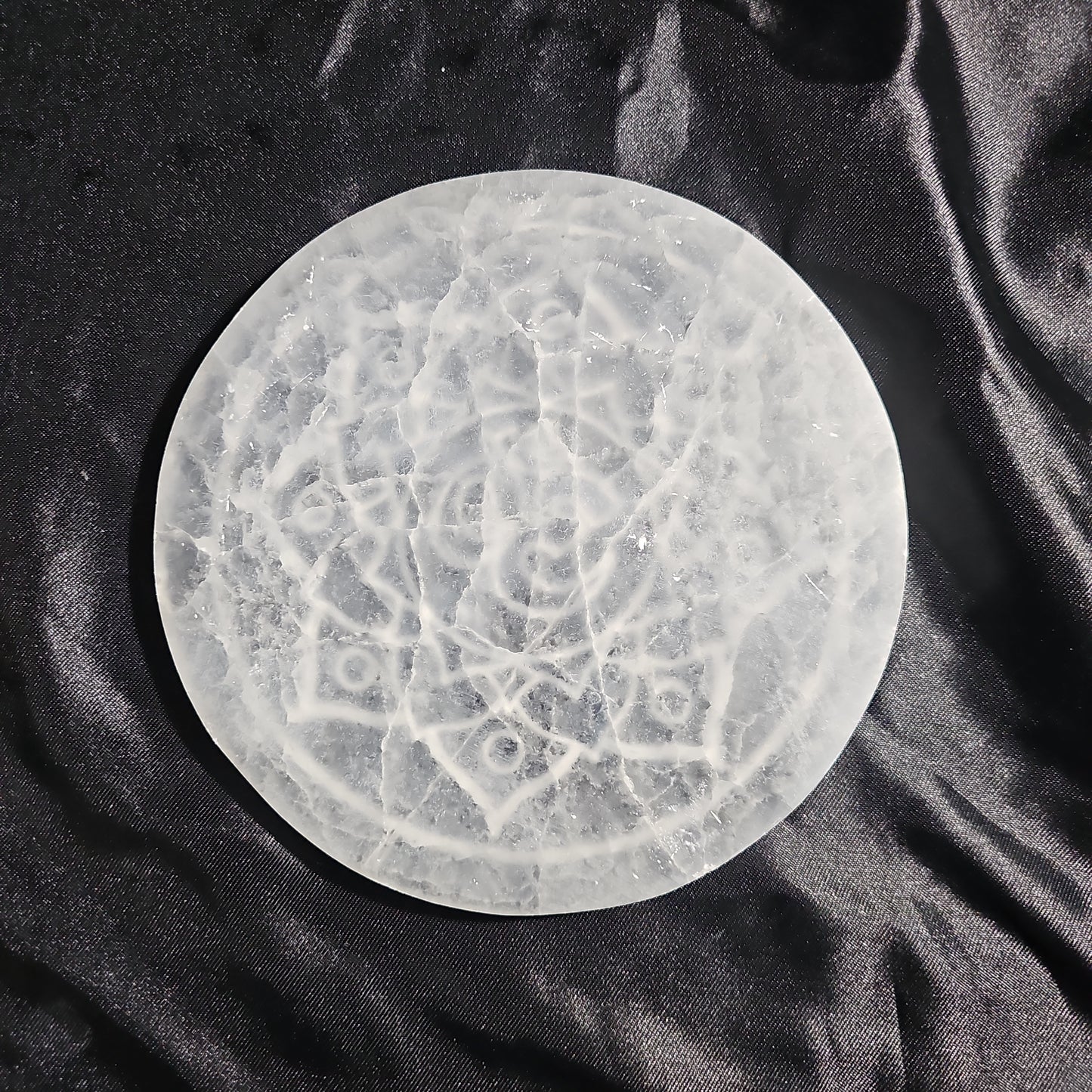 OM in Lotus Symbol - 5 1/2" Selenite Charging Plate