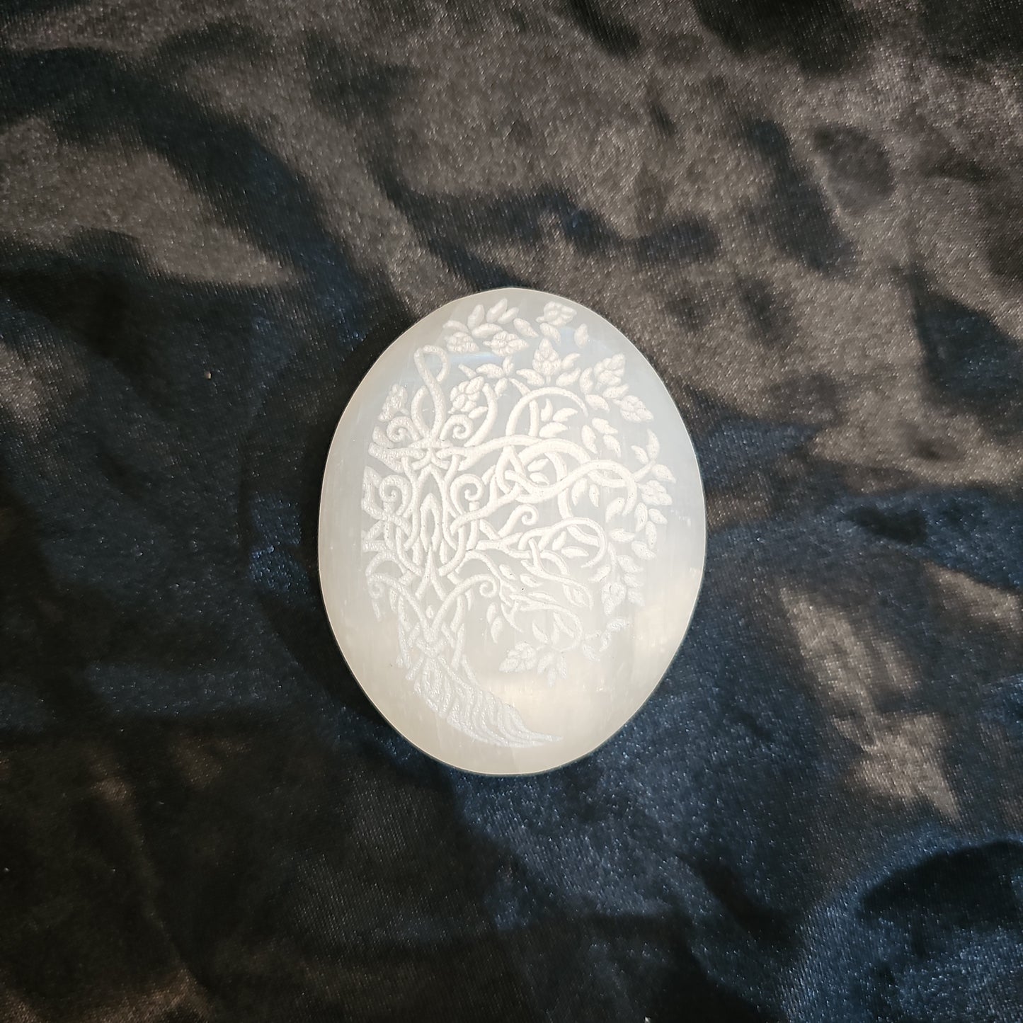 Tree of Life - Etched - Palm Stone