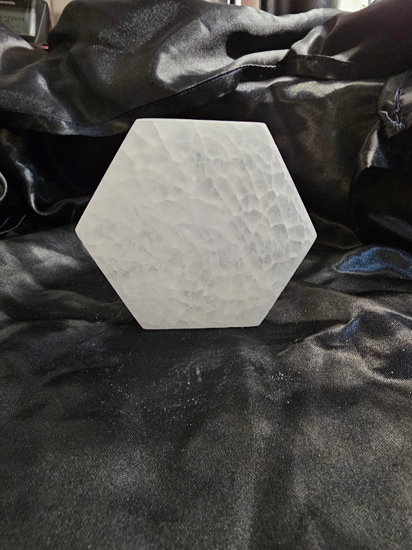 Metatron's Cube - Hexagon - 5 1/2" Selenite Charging Plate