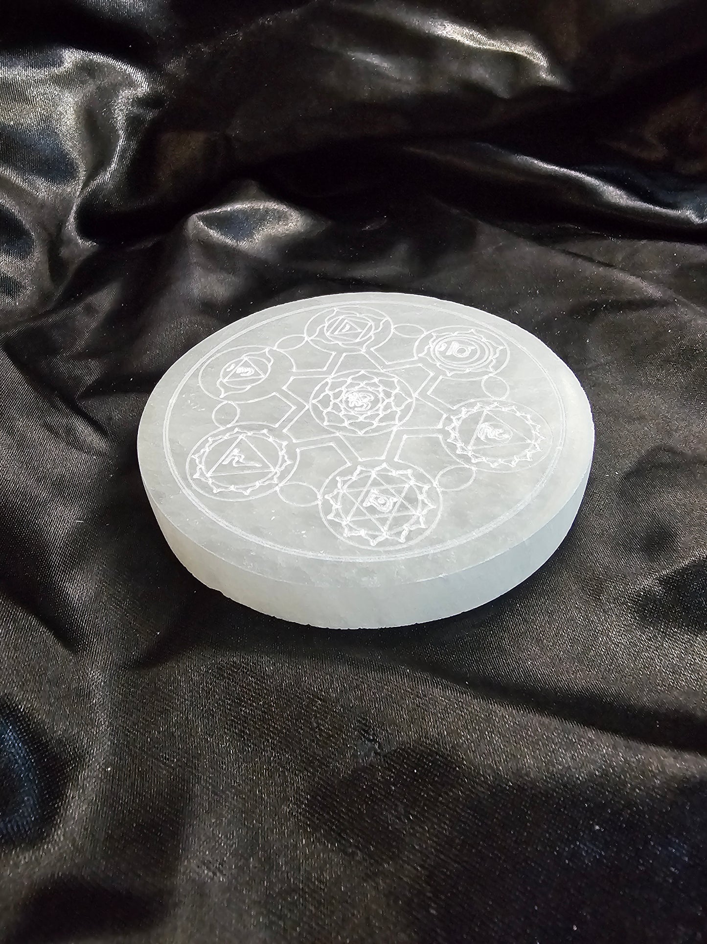 Chakra Symbol - Round - 4" Selenite Charging Plate