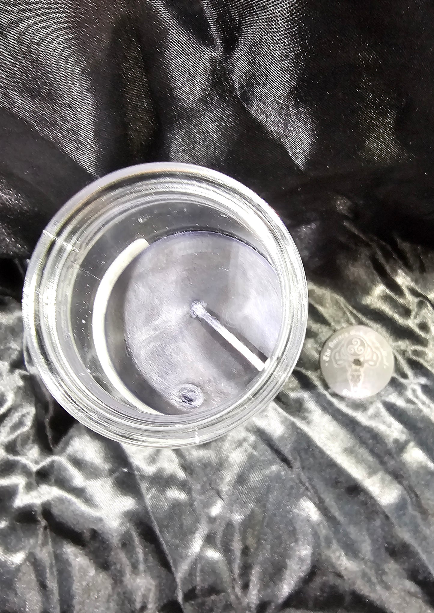 THREE MAIDENS CANDLE – GLASS JAR BENZOIN