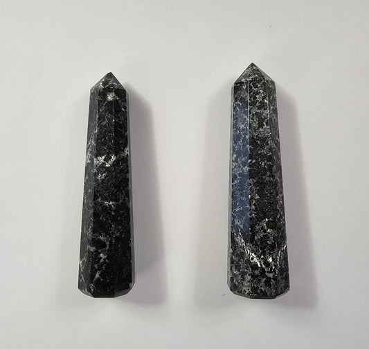 Preseli Bluestone Tower/Obelisk  3" - 4"