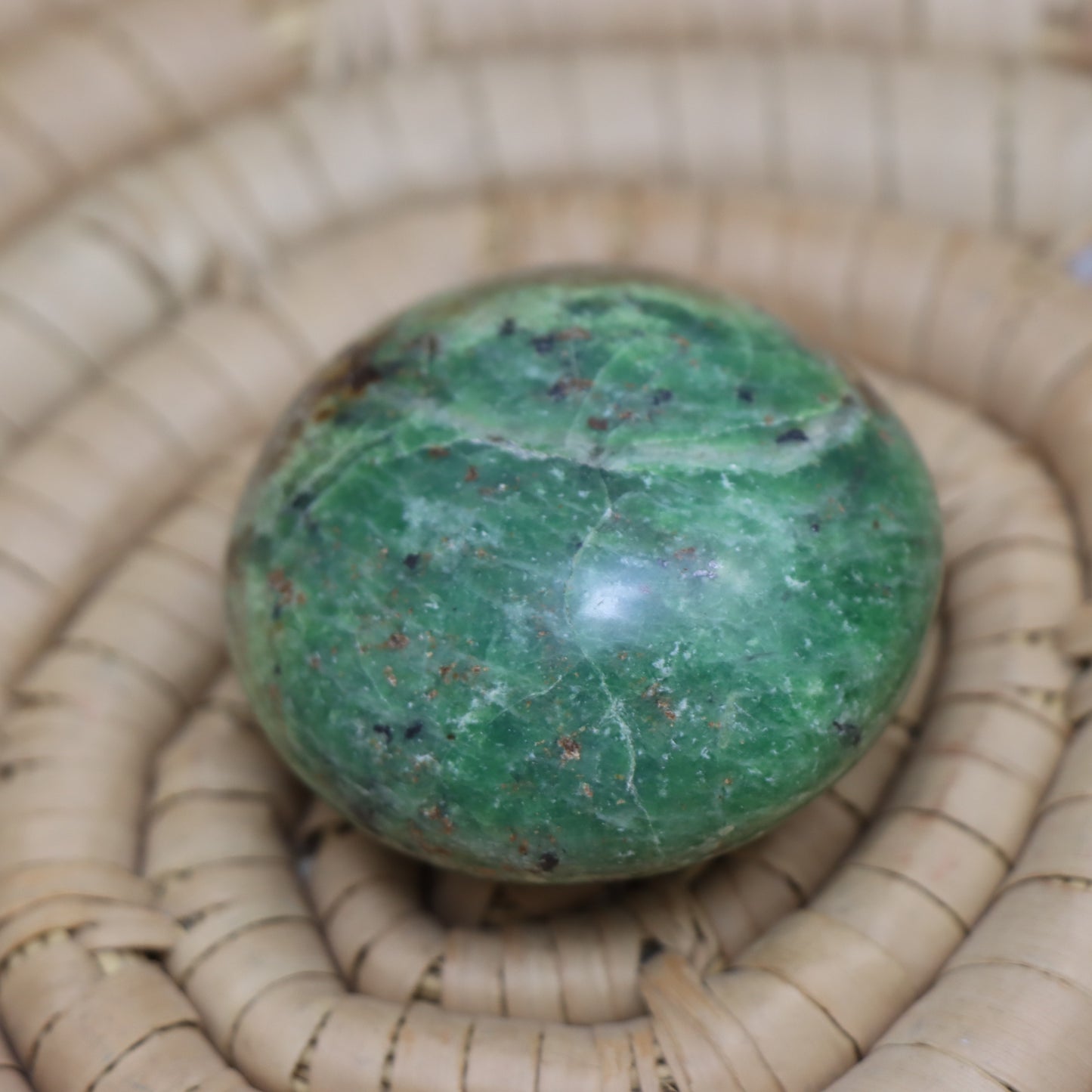 Chrysoprase Palm Stone