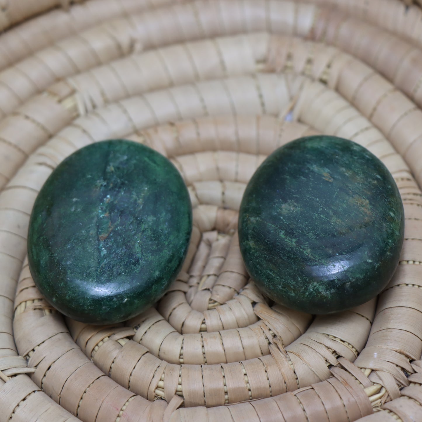Green Jade Palm Stone