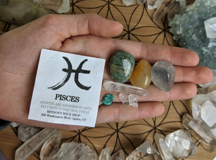 P I S C E S - Crystal Zodiac Set