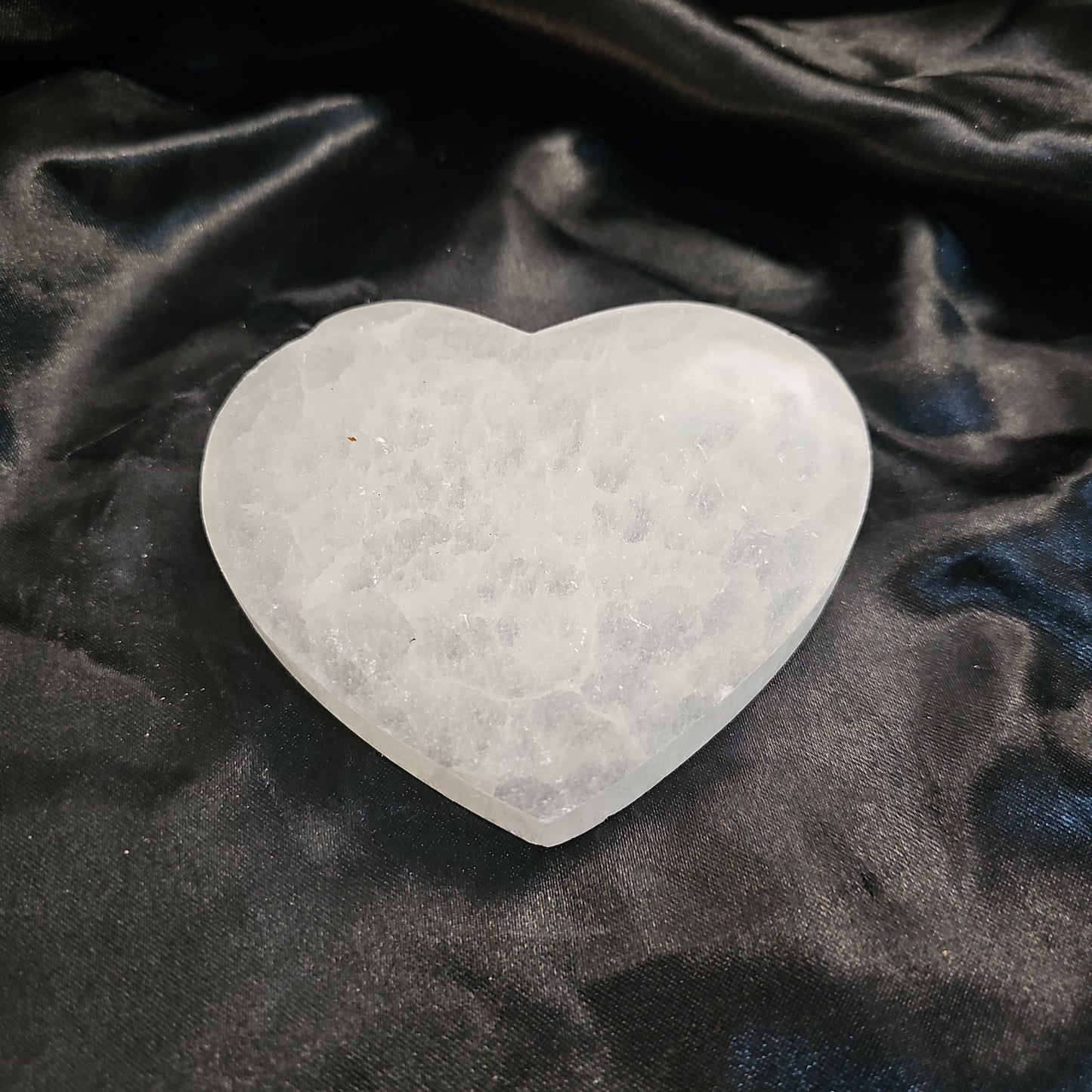 OM Symbol Heart - 4" Selenite Charging Plate