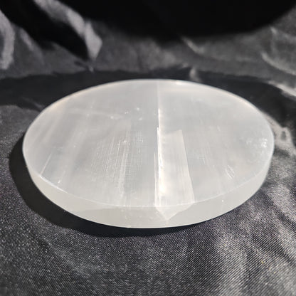 Plane - Round - 5 1/2" Selenite Charging Plate