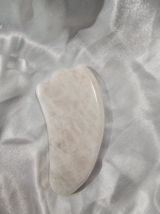 Rose Quartz Gua-sha Massage Aid