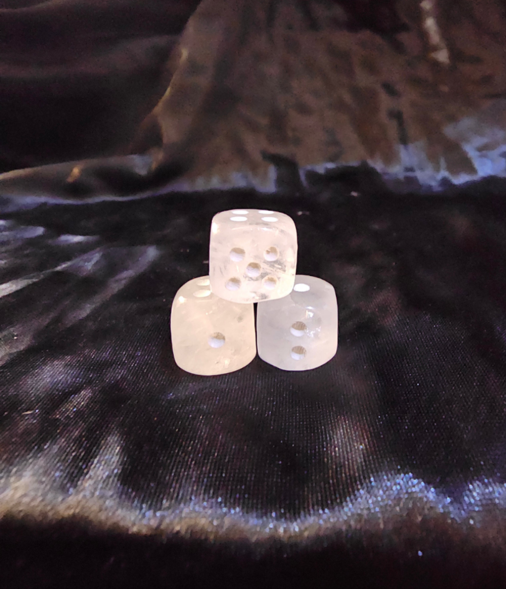 Dice - Quartz