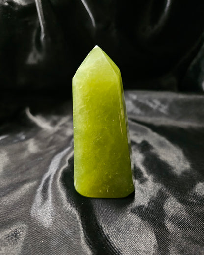 Obelisk / Tower - Jadeite