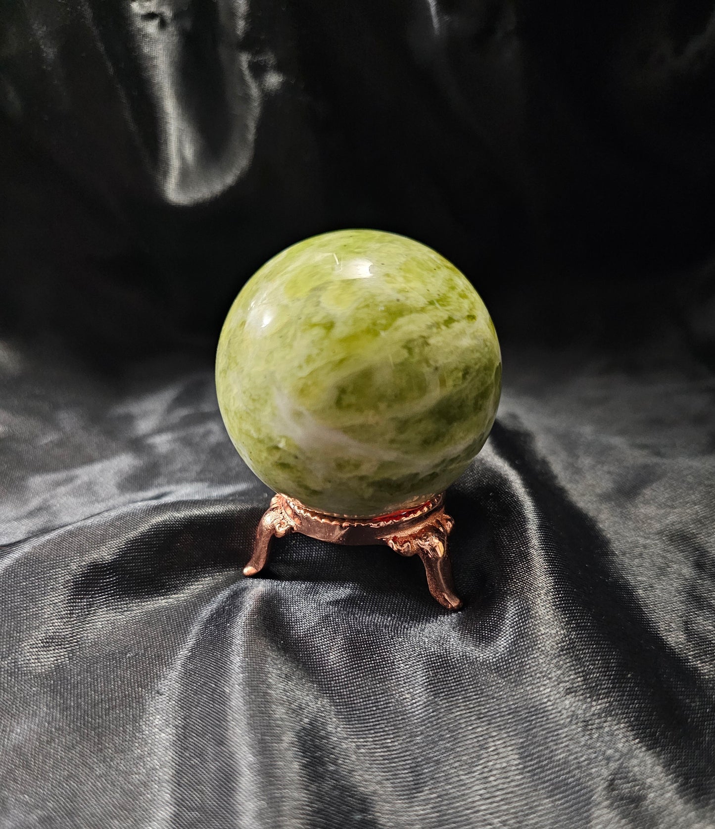 Sphere - Jadeite w/ Stand