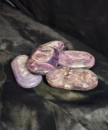 💜 Premium Lepidolite Palm Stone