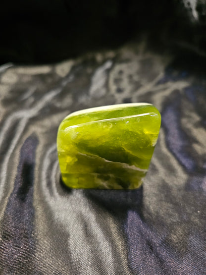 small Free Form - Jadeite