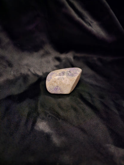 Free Form, small - Purple Hackmanite