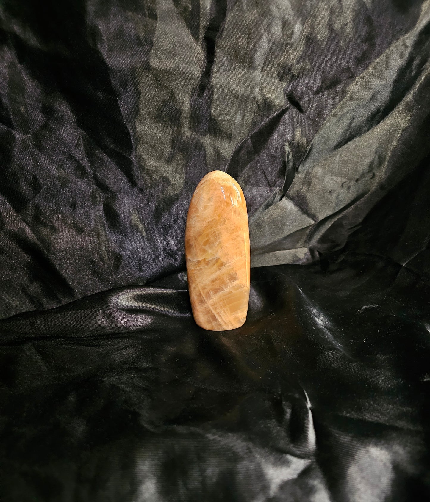 🍑 Peach Moonstone Free Form