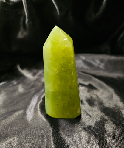 Obelisk / Tower - Jadeite