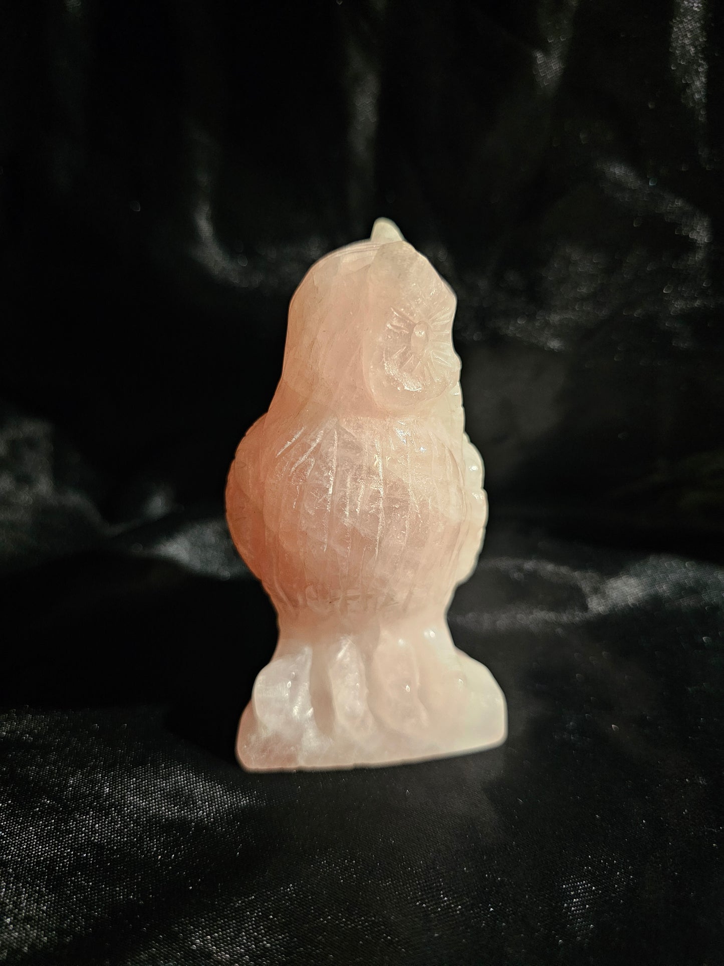 🦉 Rose Quartz Owl