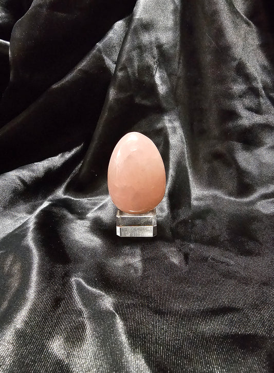 Egg - Rose Quartz