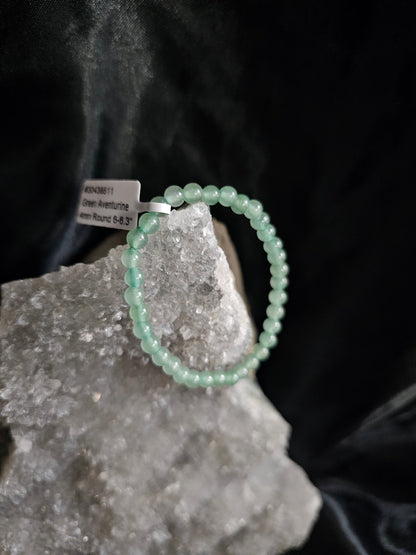 Green Aventurine Bracelet – 6mm Round, 6.3”