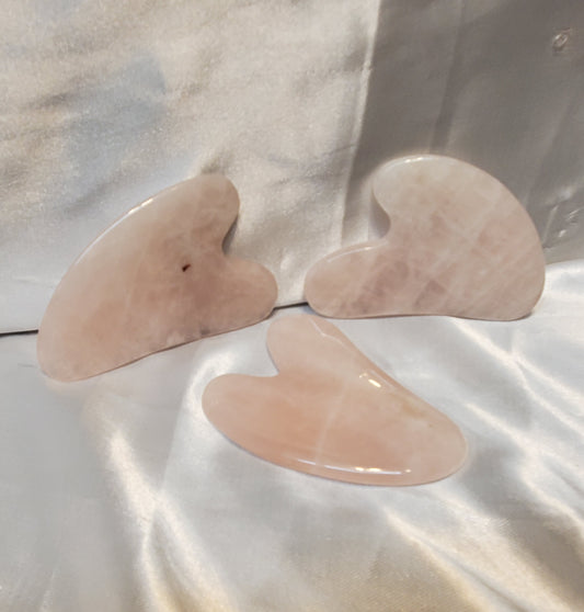 Rose Quartz Gua-Sha Massaging Aid